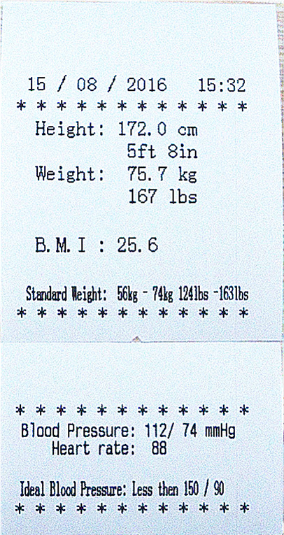 Escala de medición ultrasónica de la altura y del peso con idiomas multi de la presión arterial